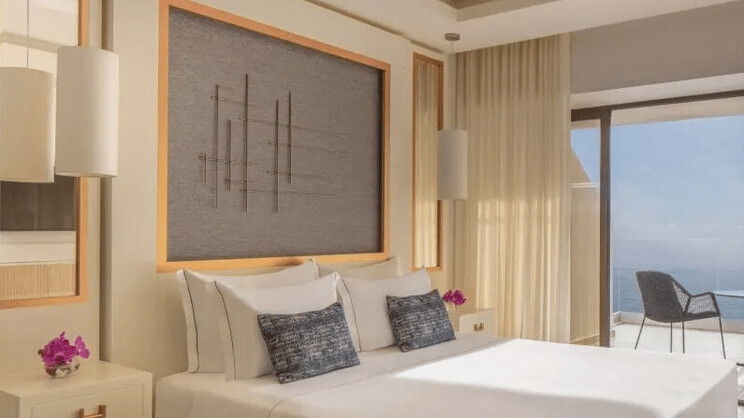 Deluxe Room with Sea View